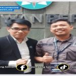 Wahyu Jati, Ketua DPD PJS Jambi (kanan) bersama Ketua Umum PJS, Mahmud Marhaba saat di Dewan Pers, Jakarta. Foto : Wahyu