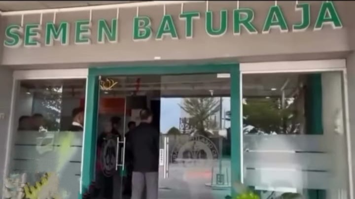 Kantor Semen Baturaja di Kertapati.