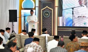 Andie Dinaldie Ketua DPRD Sumsel Saat Memberikan Sambutan. Foto : Nto