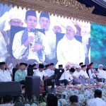 Ratusan jamaah menghadiri Salat Isya dan Tarawih di Graha Dakwah Al Halim Palembang untuk mengenang 40 hari wafatnya tokoh masyarakat Kms H.A. Halim Ali. Foto : Ist/Nto