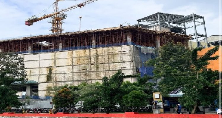 Pembangunan Palembang Indah Mall (PIM). Foto : Sscipalembang/nto