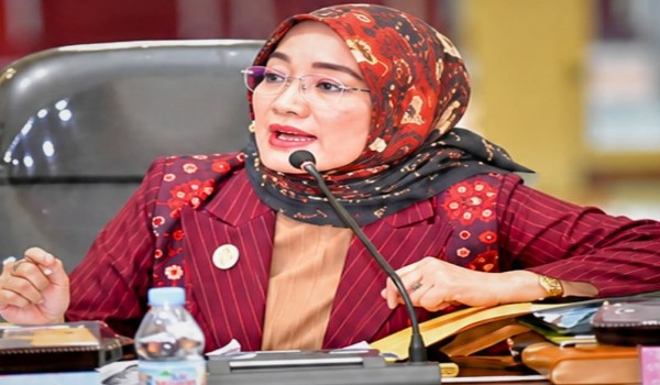 Direktu LBH Bima Sakti / Aktivis Perempuan, Dr. Conie Pania Putri, S.H., M.H. Foto : Ist