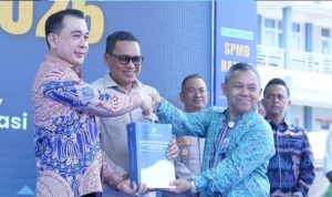 H. Nopianto Wakil Ketua DPRD Sumsel saat Hadiri SPMB 2026. Foto : Nto H. Nopianto Wakil Ketua DPRD Sumsel saat Hadiri SPMB 2026. Foto : Nto