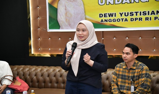 Dewi Yustisiana, SH.,M.KN Anggota DPR RI Fraksi Partai Golkar Dapil Sumsel II. Foto : Ist