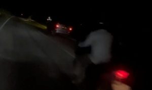 Kondisi Jalan Noerdin Pandji atau Jalan Baru Sukawinatan yang Gelap Total. Foto : Nto/red