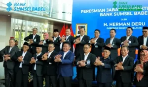 Peresmian-Jabatan-Direktur-Utama-Bank-Sumsel-Babel-768x490