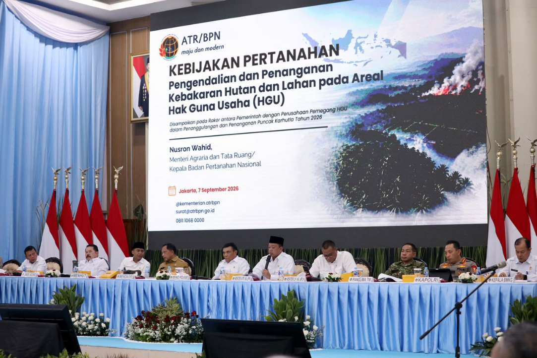 Menteri Nusron Peringatkan Pengusaha: Kebakaran Lahan Dapat Batalkan HGU. Foto : Nto